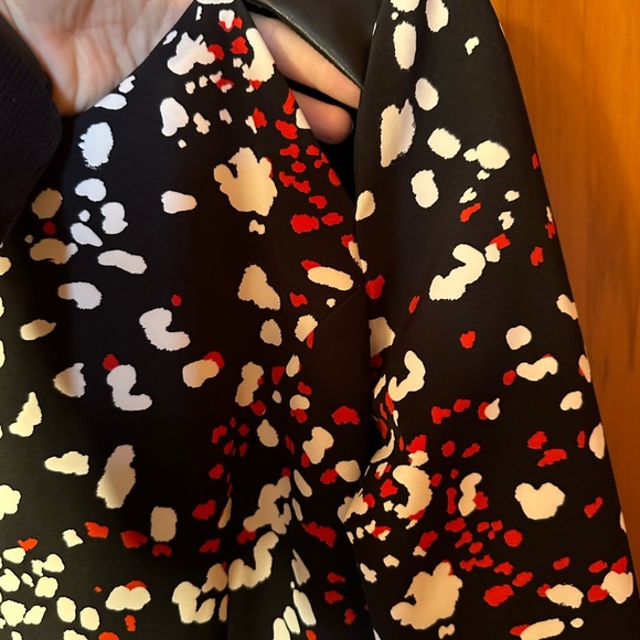 Liu Jo the Italian brand you keep on seeing on The white Lotus season 2 - Picture 4 of 5